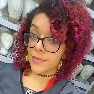 Meet your Posher, Amari